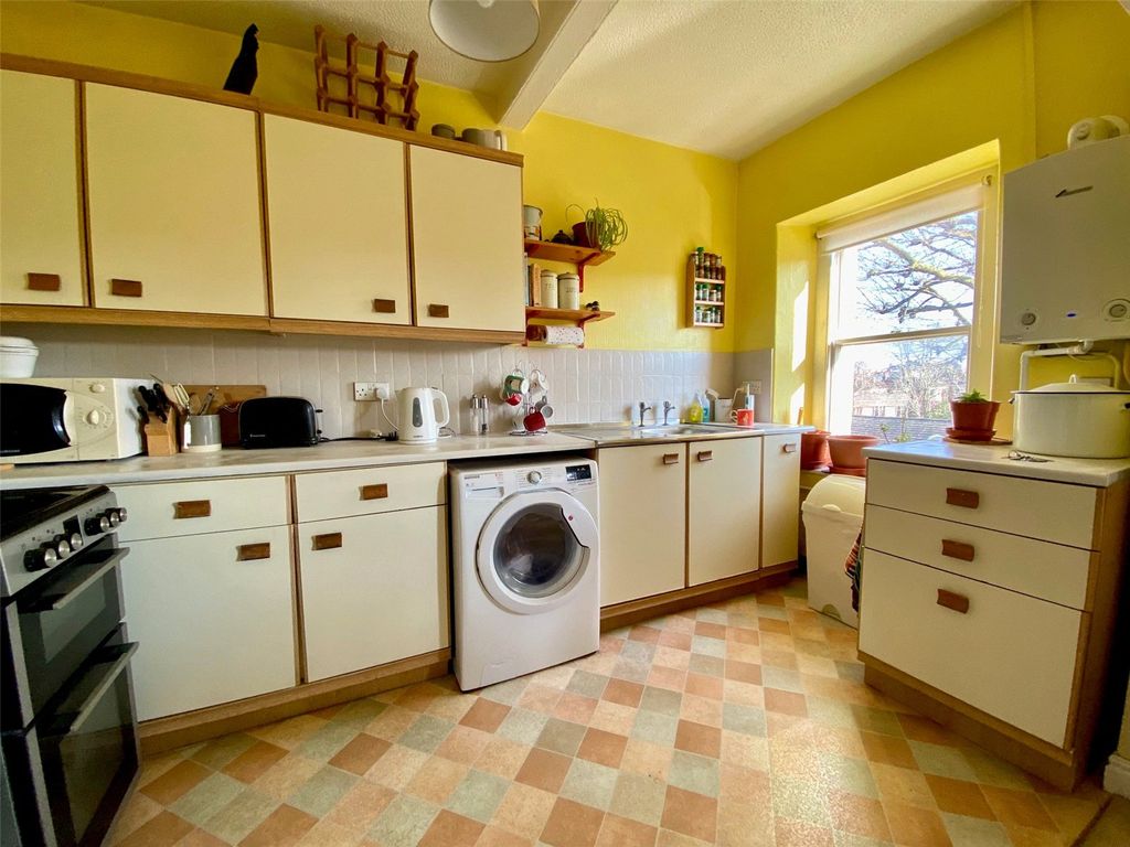 Property photo 3 of 11 Picture No. 19