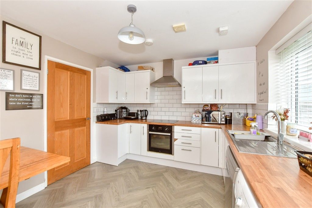 Property photo 1 of 12 Kitchen