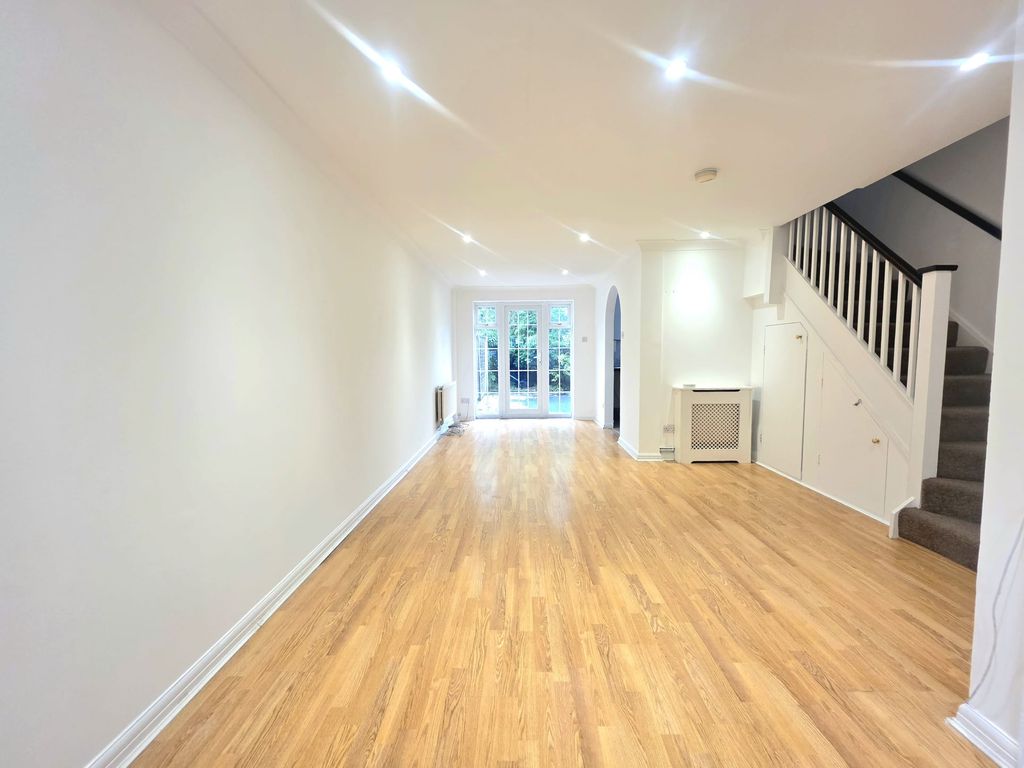 Property photo 2 of 15 12