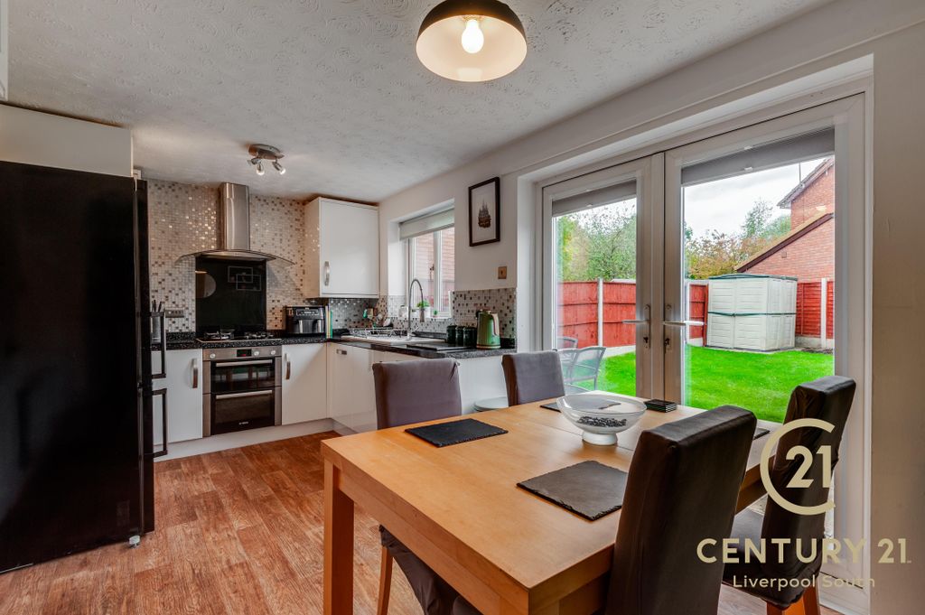 Property photo 3 of 20