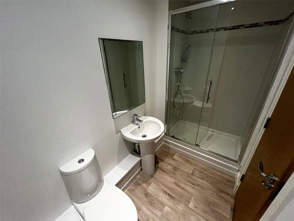 Property photo 2 of 6 O_T1Zixqlkoi157Nqvshvq