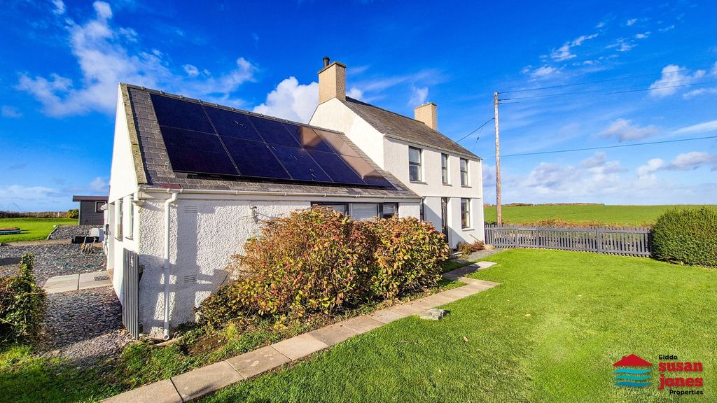 Property photo 1 of 33