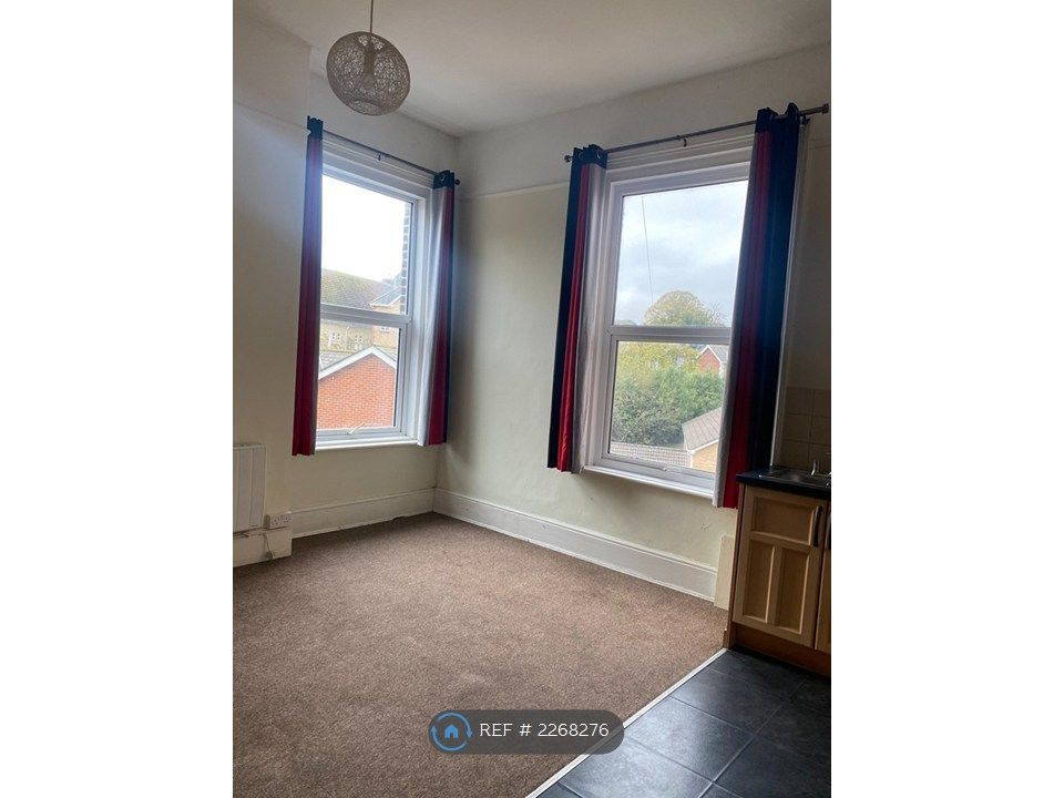 Property photo 2 of 4