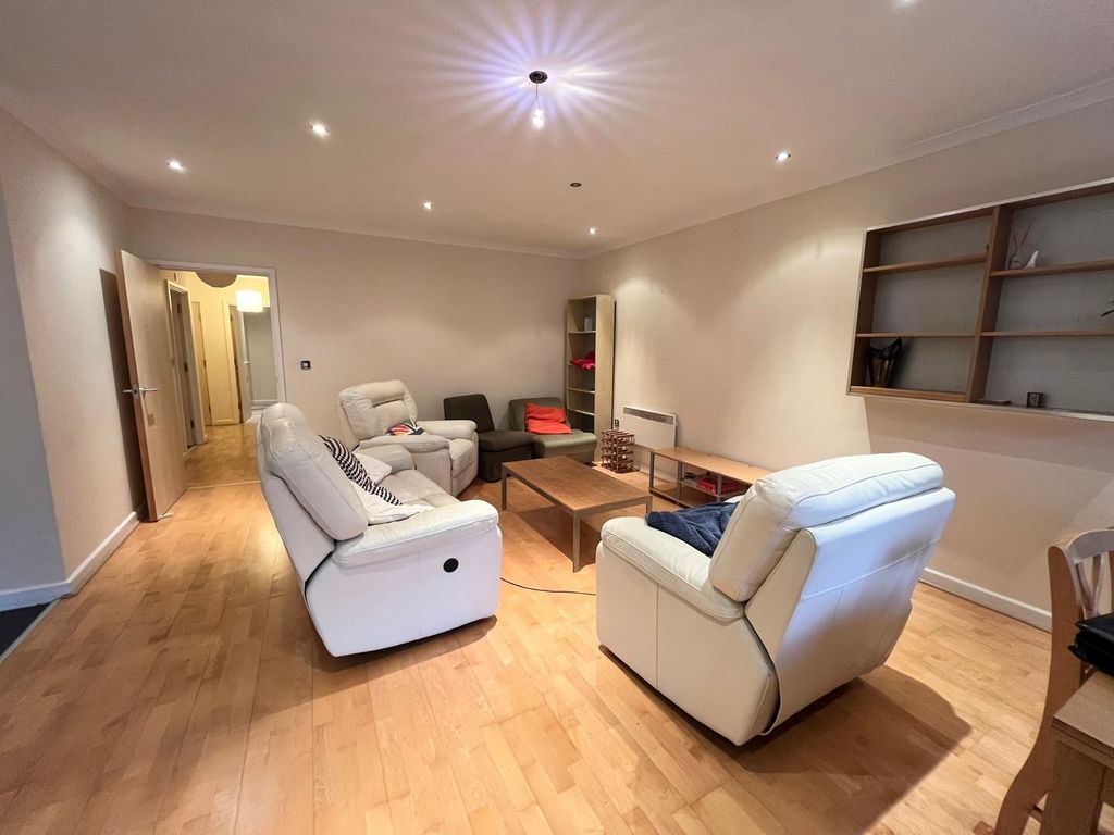 Property photo 2 of 9 View