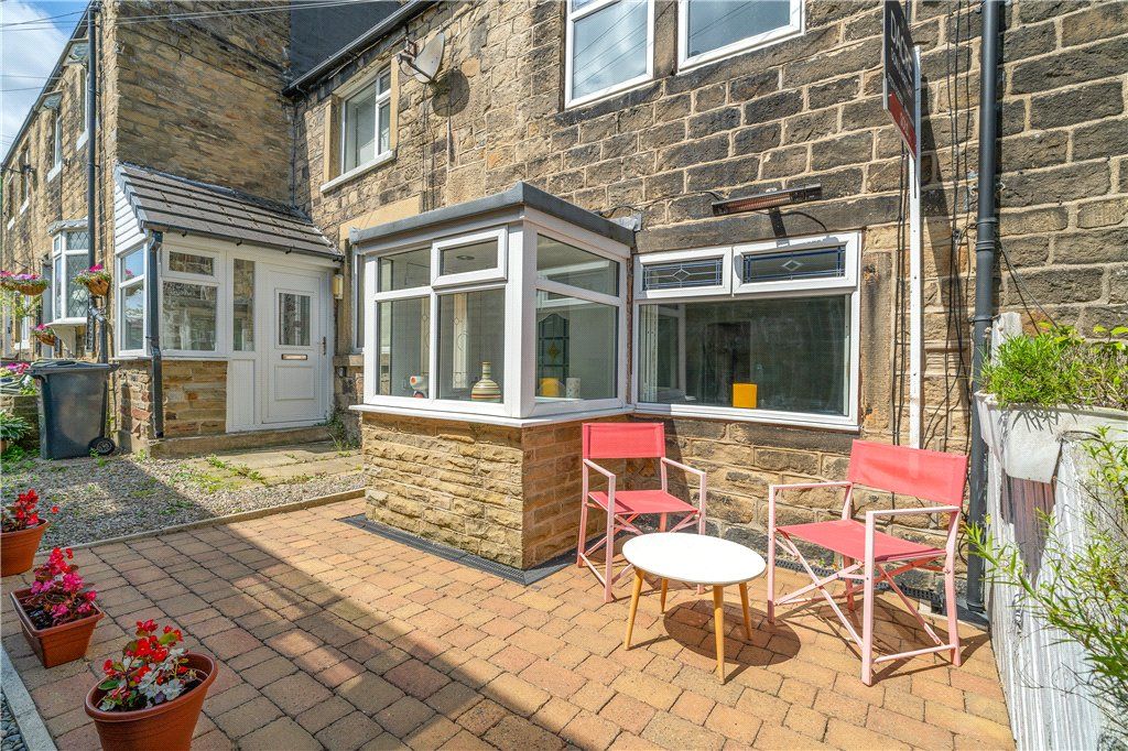 Property photo 2 of 13 External