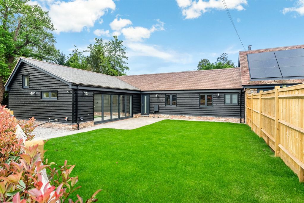 Property photo 1 of 13 External