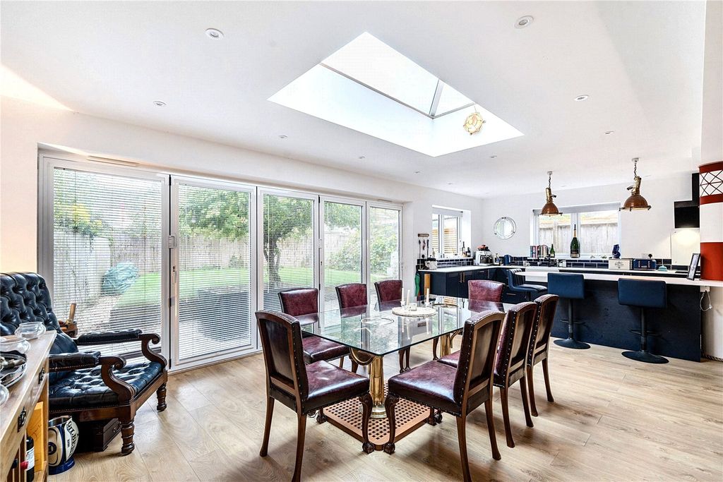 Property photo 3 of 26 Picture No. 20