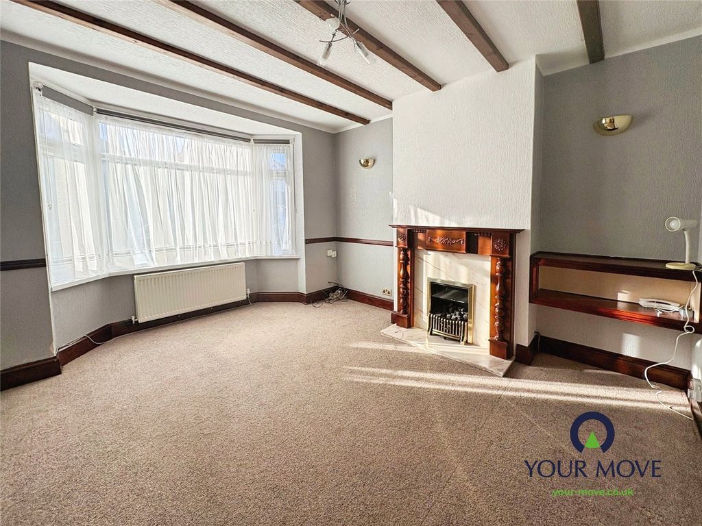 Property photo 2 of 15 Picture No. 10