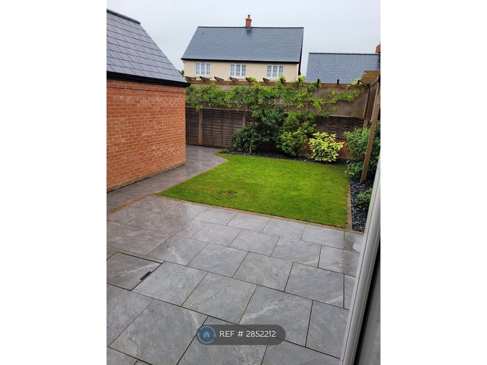 Property photo 3 of 16 Lawn