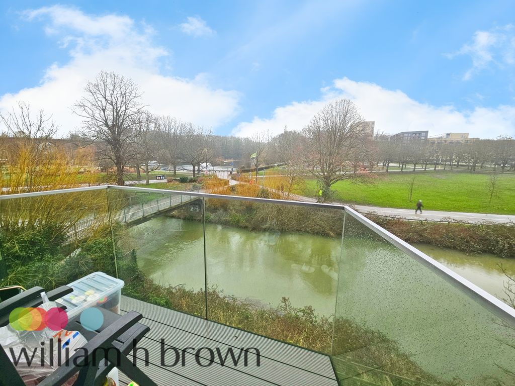 Property photo 2 of 17 Image