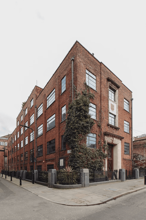 Property photo 3 of 8