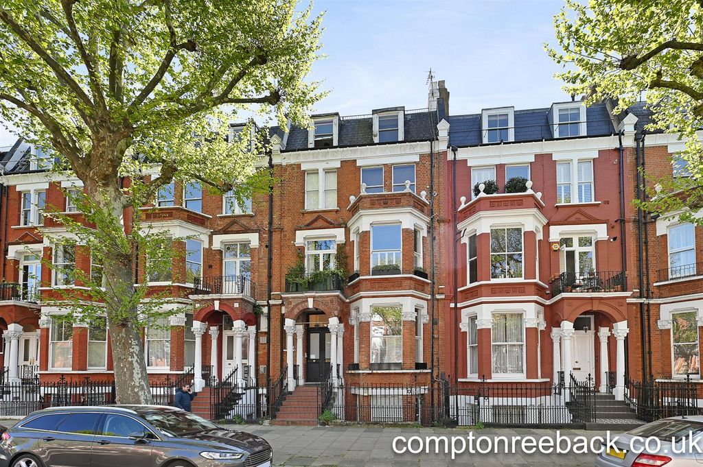 Property photo 3 of 12 Exterior