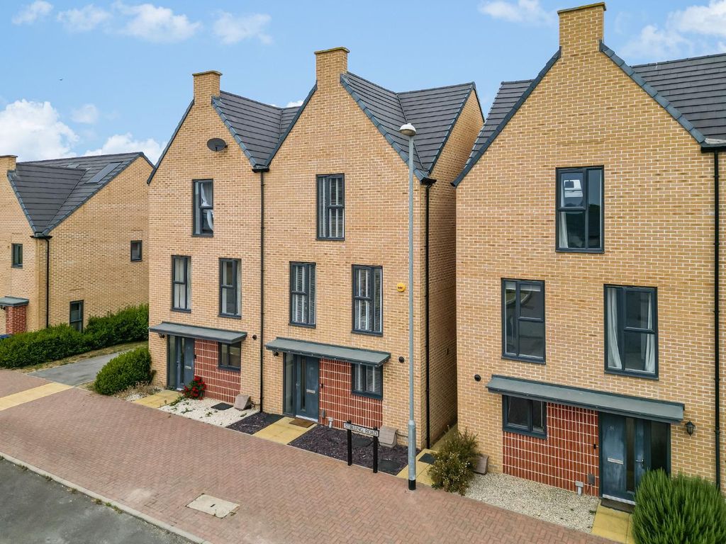 Property photo 1 of 25 Drone (2).Jpg