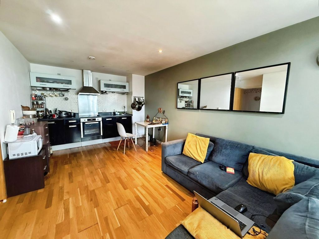 Property photo 3 of 13 Picture No. 09