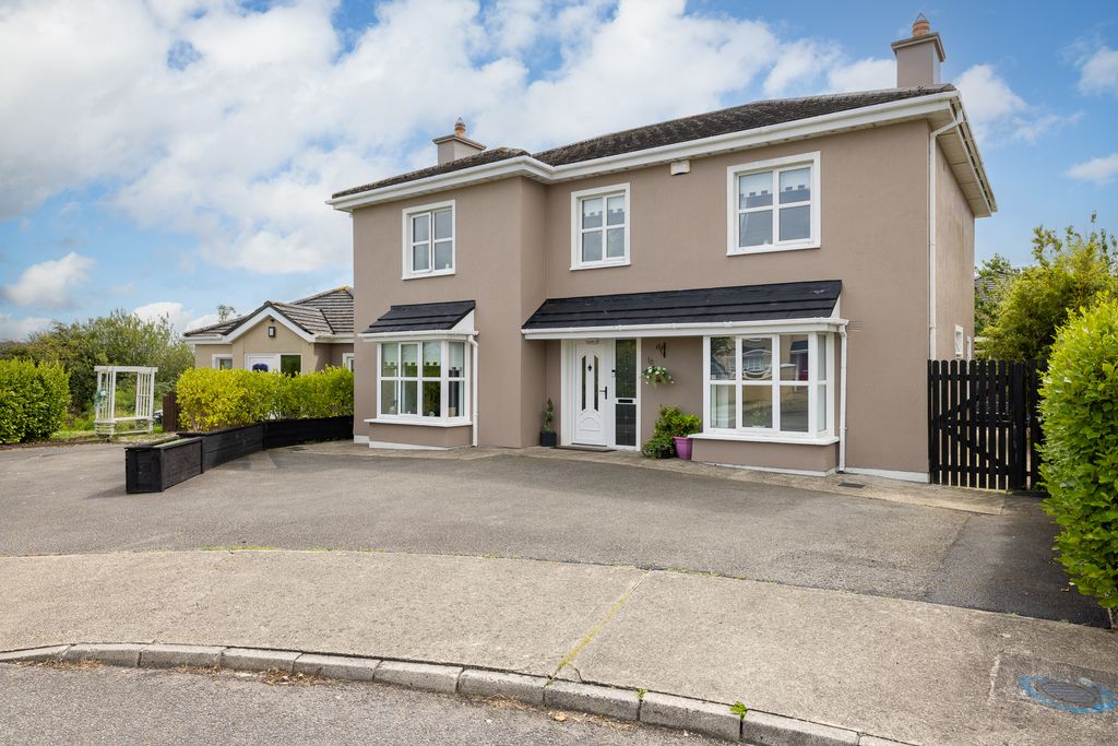 Property photo 3 of 37