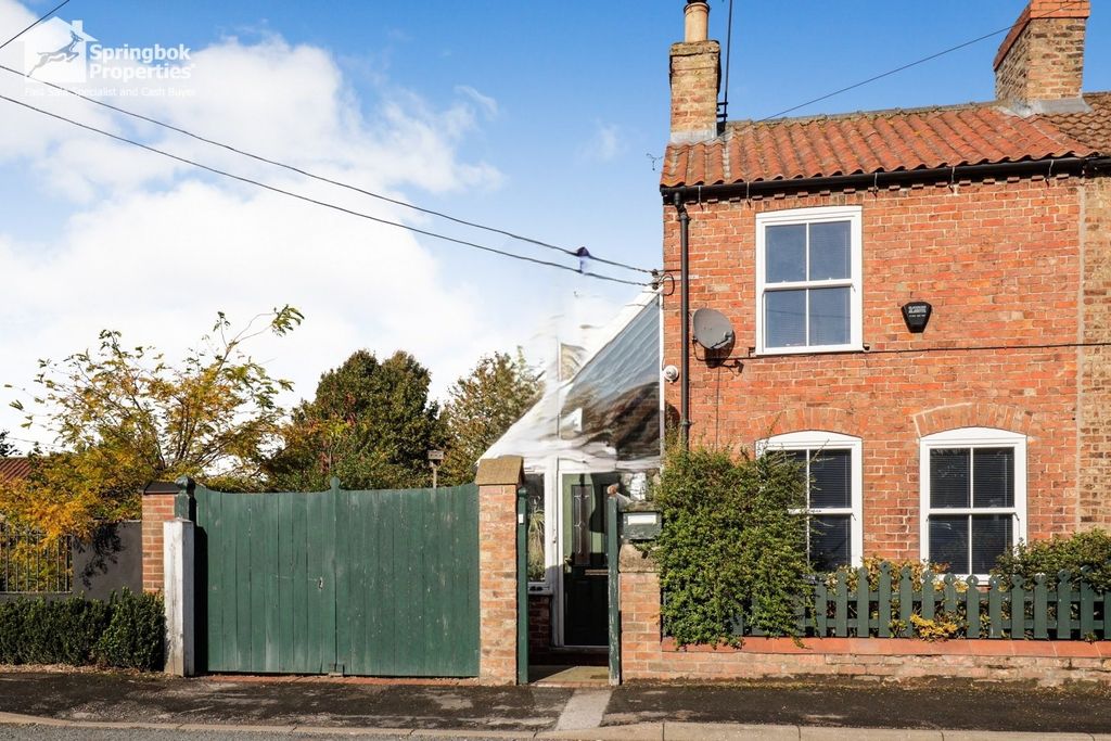 Property photo 1 of 21 Front View