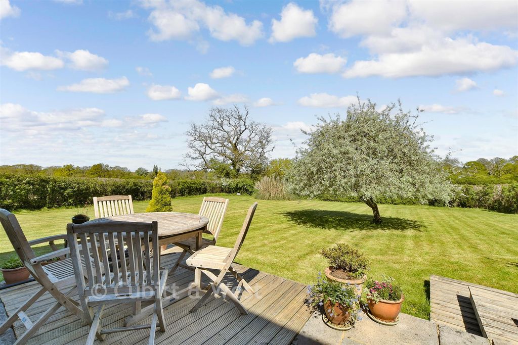 Property photo 2 of 21 Rear Garden