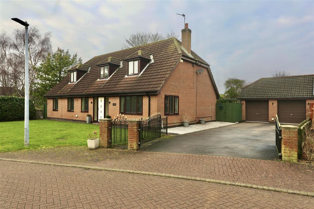 Property photo 1 of 40 0A9A8255.Jpg