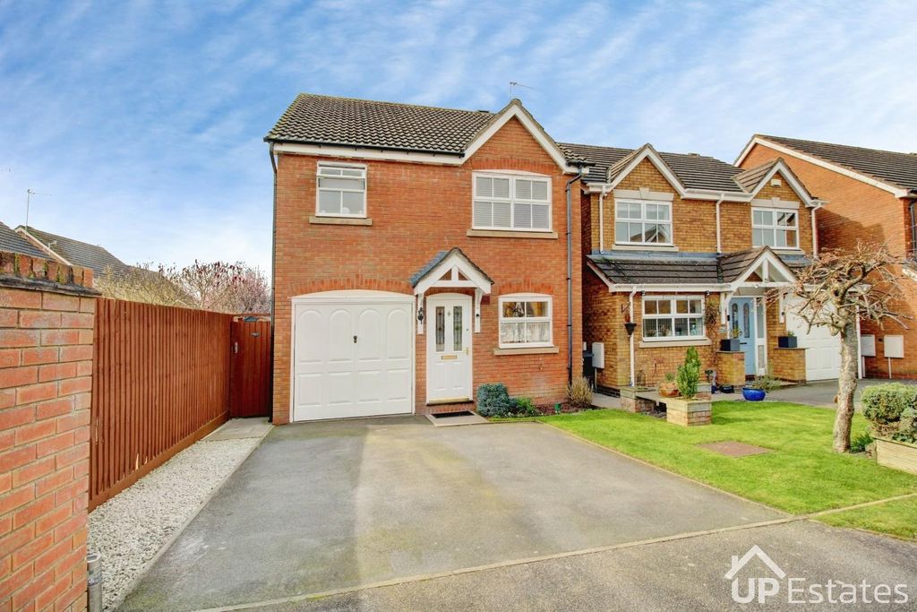 Property photo 1 of 21