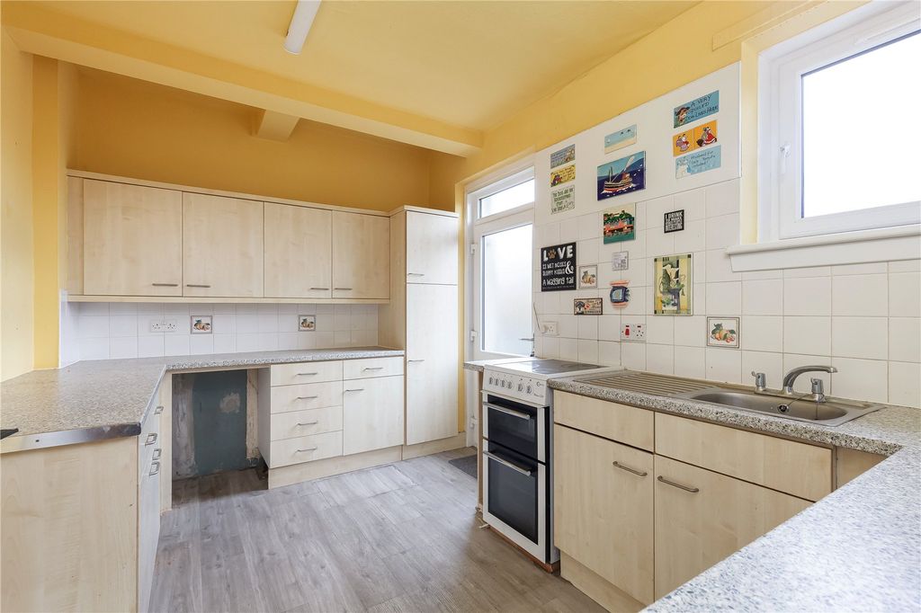 Property photo 3 of 16 Picture No. 04