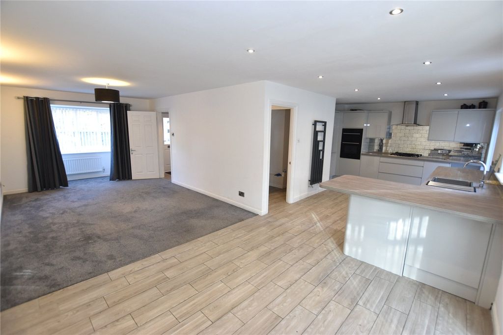 Property photo 2 of 20 Picture No. 53