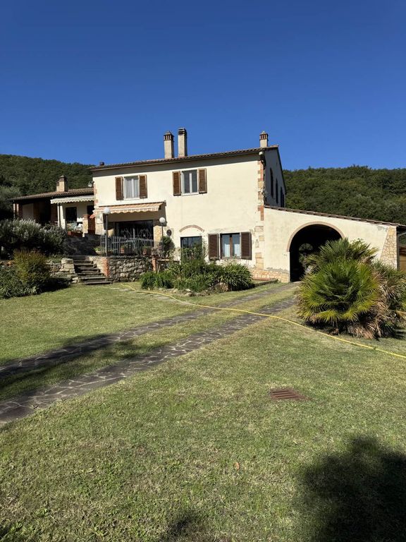 Property photo 1 of 23