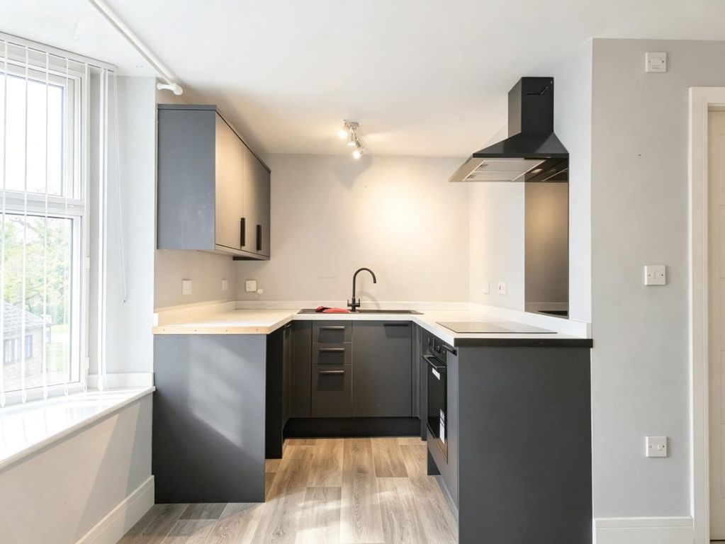 Property photo 2 of 4 Kitchen