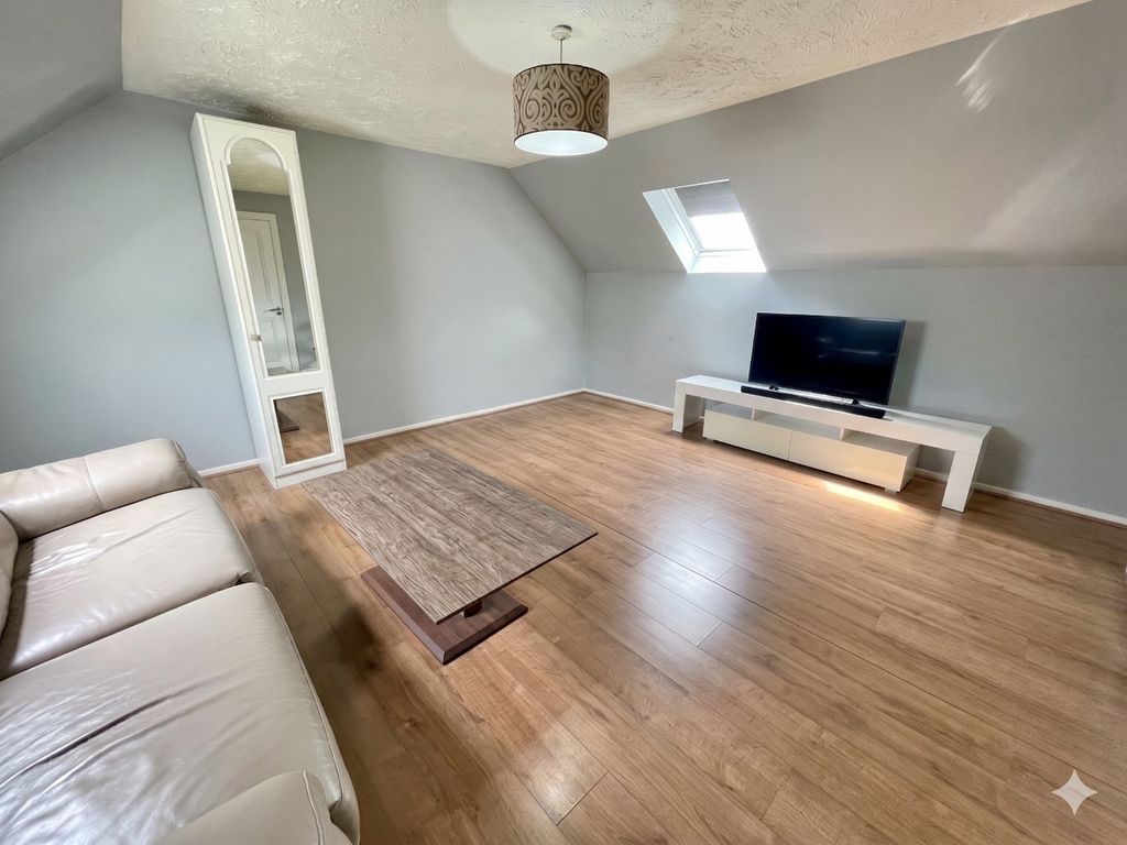 Property photo 2 of 7 5080091