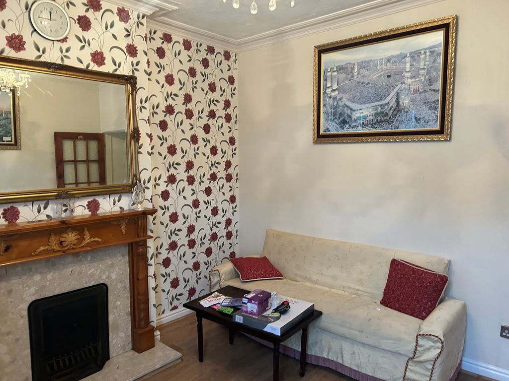 Property photo 3 of 10