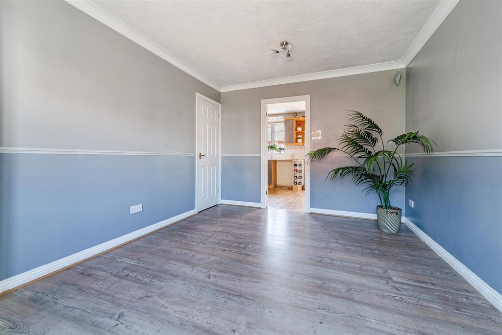 Property photo 2 of 13 Living Room