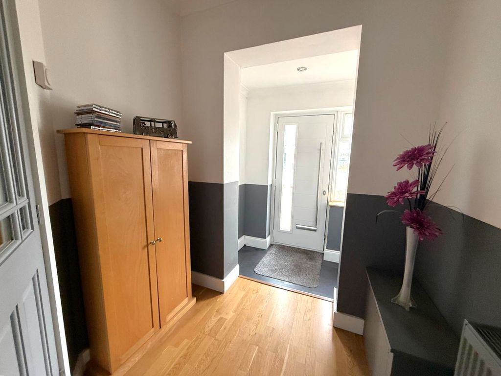 Property photo 3 of 30 Photo 20