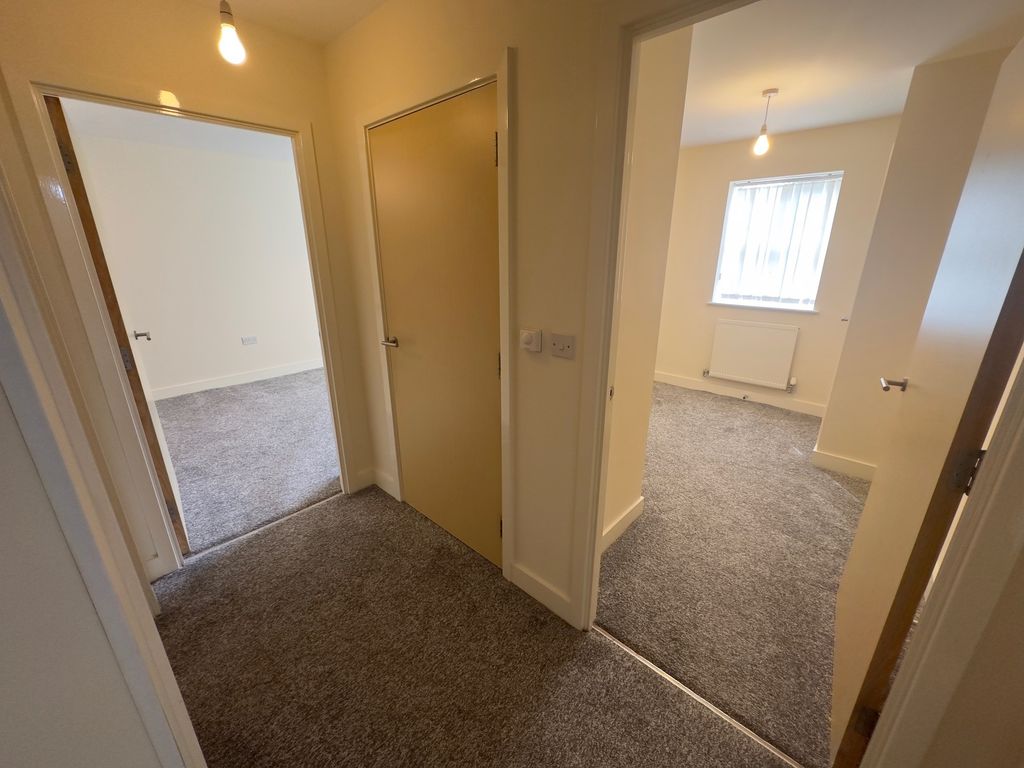Property photo 3 of 6 3