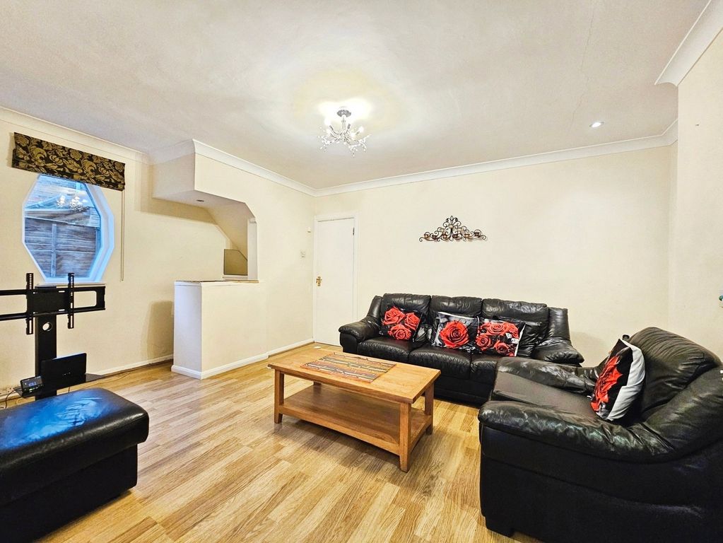 Property photo 1 of 13 Reception Room