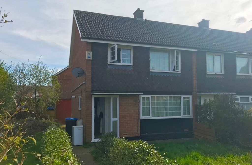 Property photo 1 of 14 11 Islington.Jpg