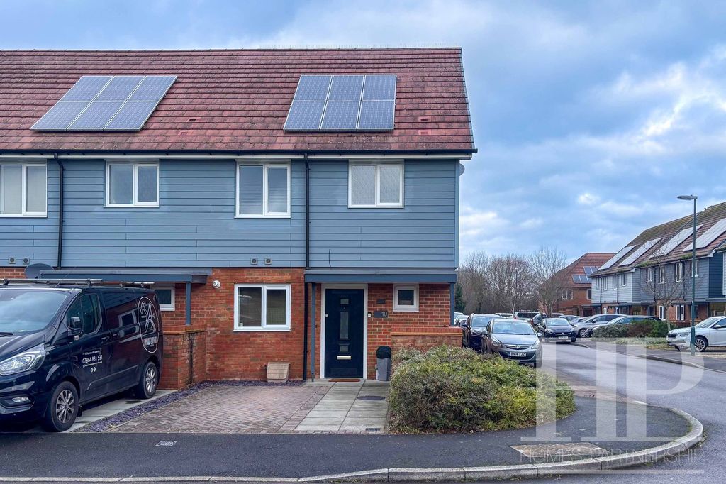 Property photo 1 of 18