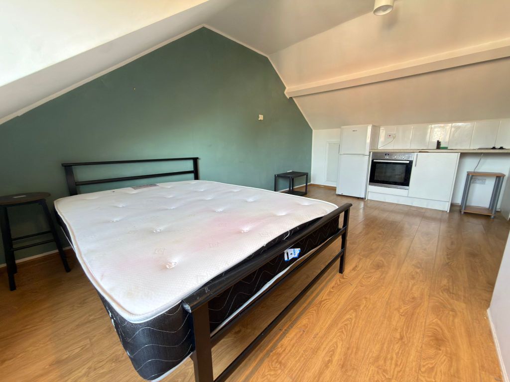 Property photo 1 of 4