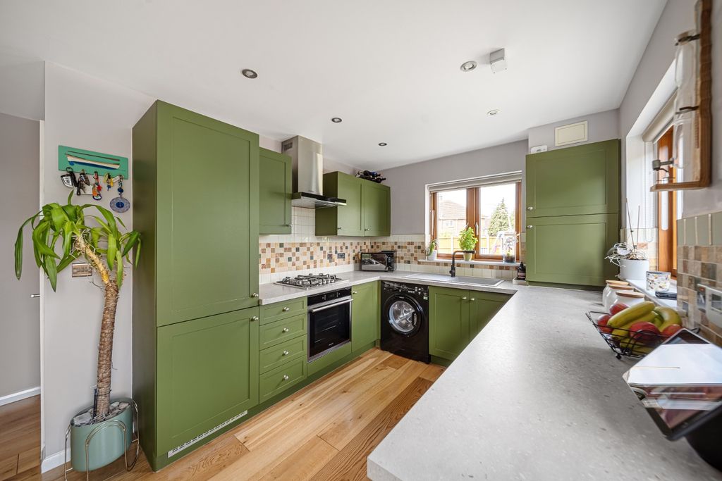 Property photo 3 of 26 5087244