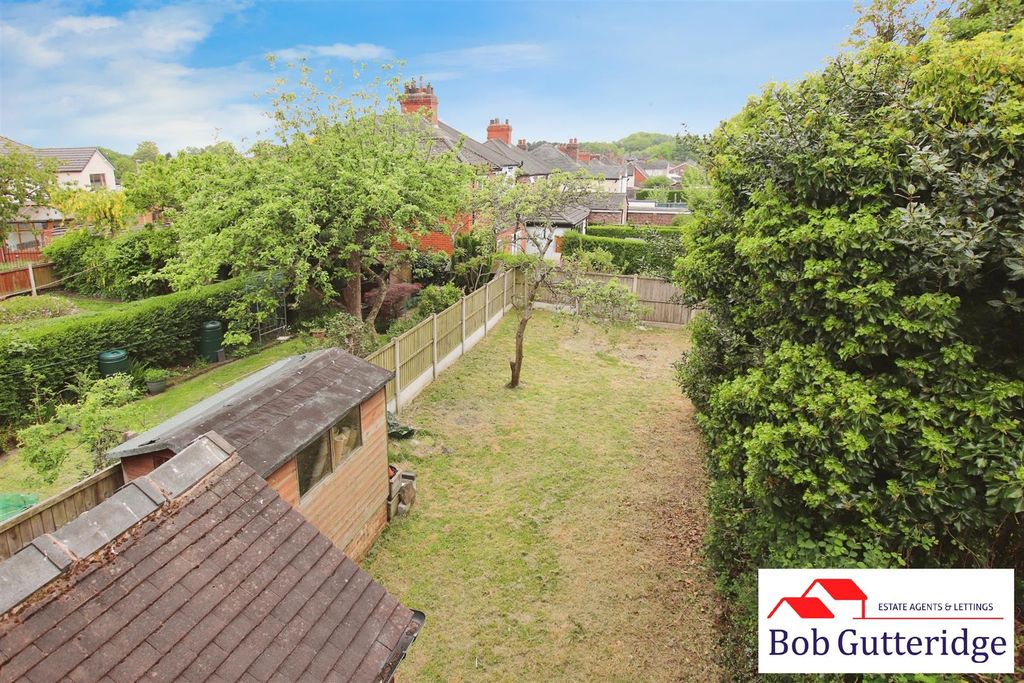 Property photo 2 of 25 Enclosed Rear Garden