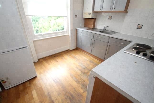 Property photo 3 of 6 Kitchen