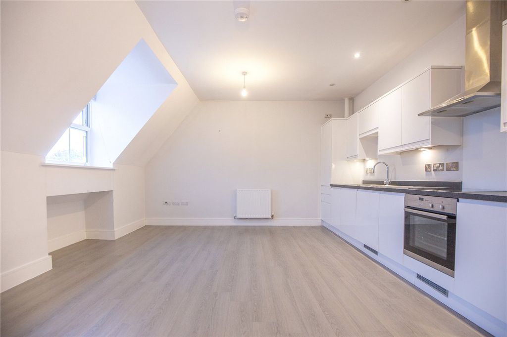 Property photo 3 of 13 Picture No. 07