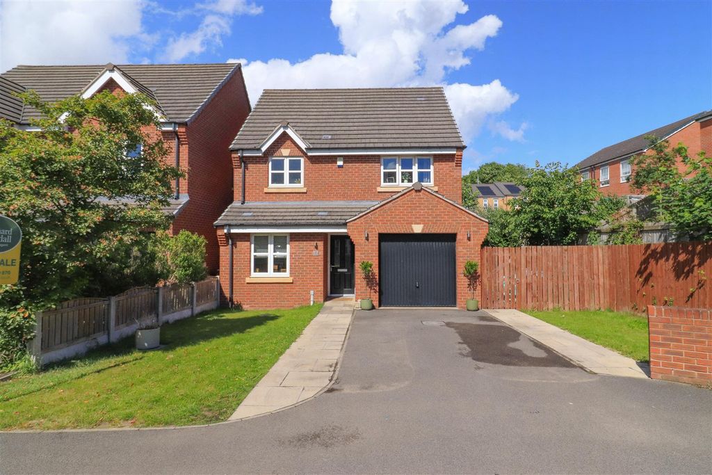 Property photo 1 of 15