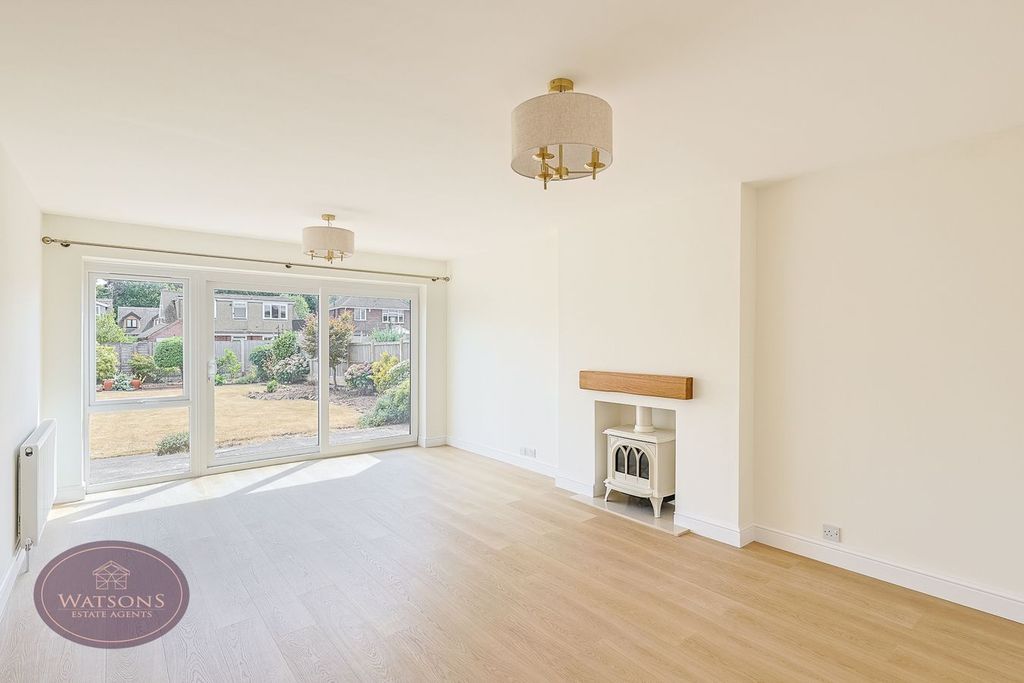 Property photo 3 of 25