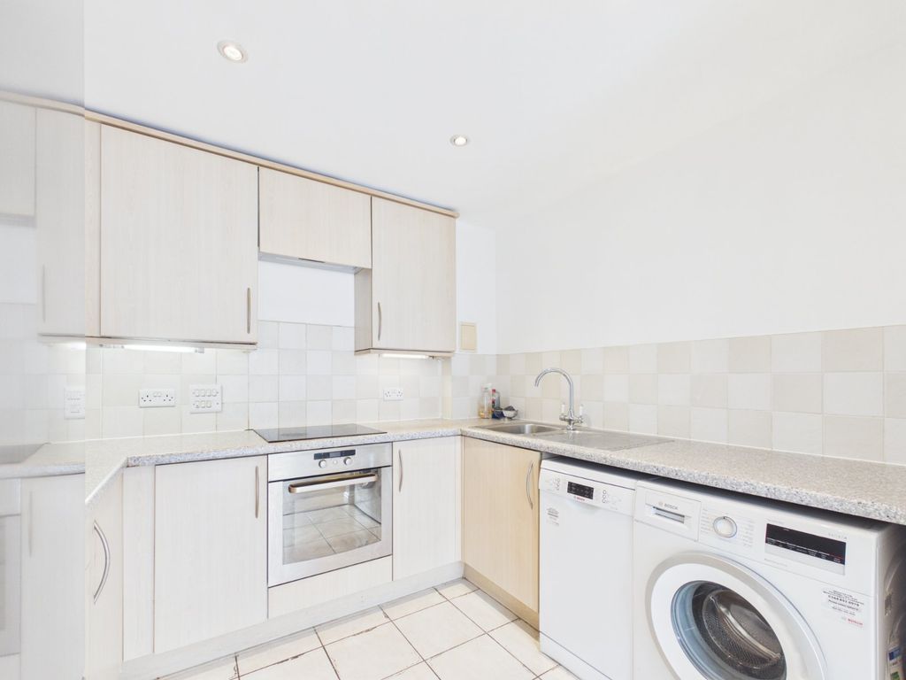 Property photo 3 of 12 Picture No. 06