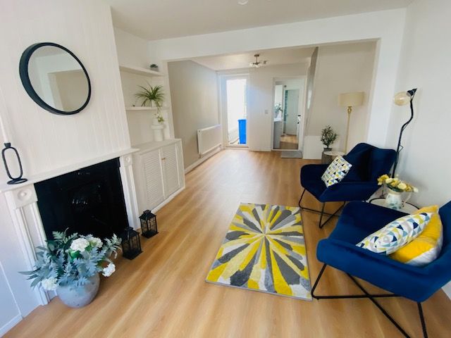 Property photo 3 of 17 Image