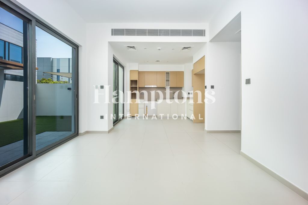 Property photo 1 of 12 Media 1