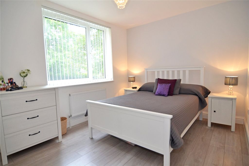 Property photo 3 of 14 Picture No. 14