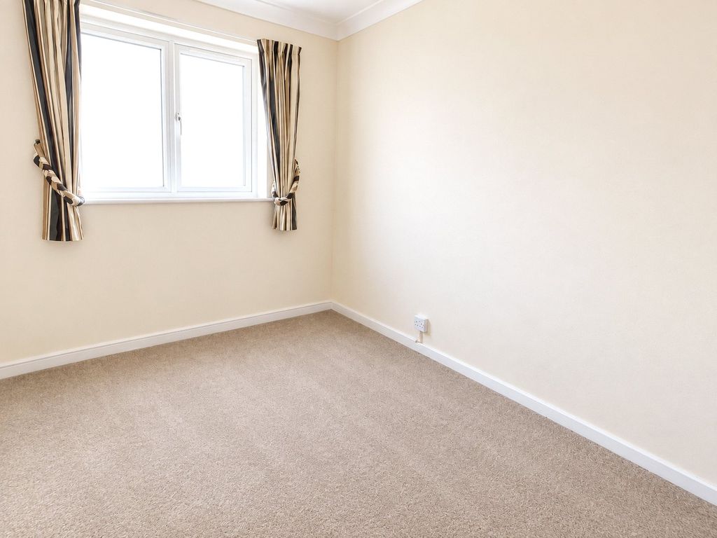 Property photo 3 of 6 Picture No. 14