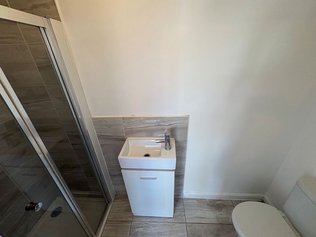 Property photo 2 of 2