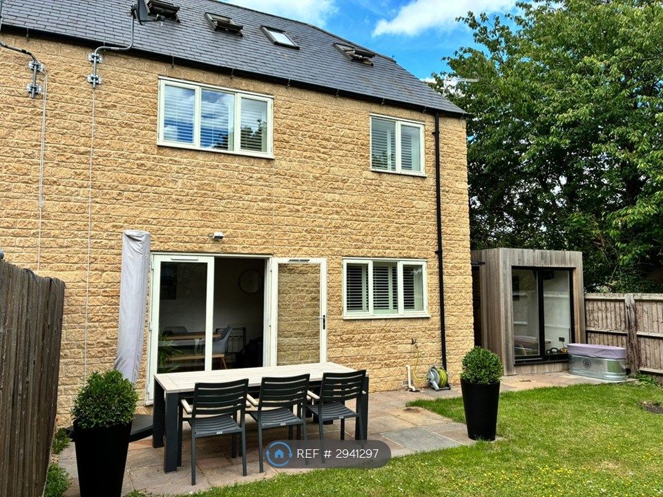 Property photo 3 of 18 Rear Of Property With Garden/Gym Room