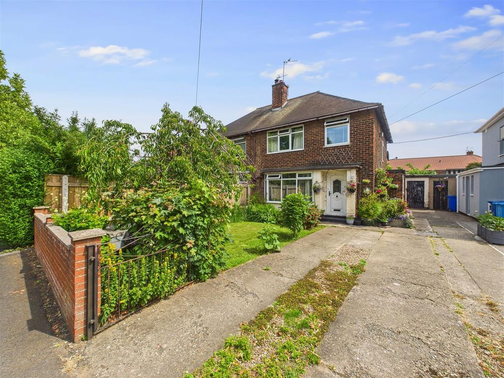 Property photo 1 of 14 Cam05451G0-Pr0013-Still016.Jpg